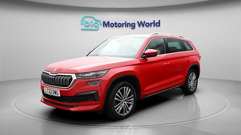 Used Skoda Kodiaq LAURIN & KLEMENT 190 HP (139 kW) 2022 Red SUV