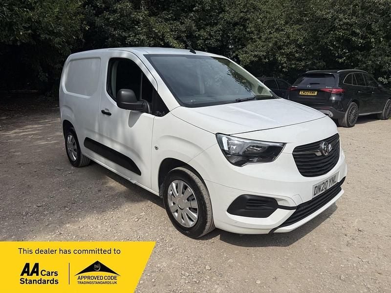 White Used 2020 Vauxhall Combo Sportive Van | £6,999 (Good price) - Image 1/4