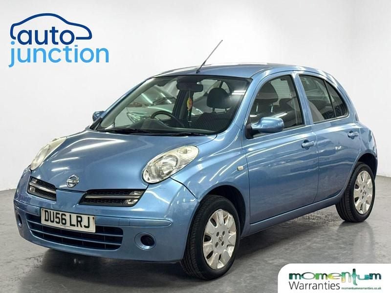 Usado Nissan Micra 79 HP (58 kW) 2006 Azul Citadino