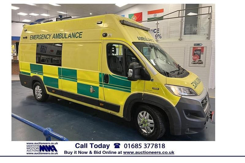 Used Fiat Ducato 180 HP (132 kW) 2017 Yellow Van