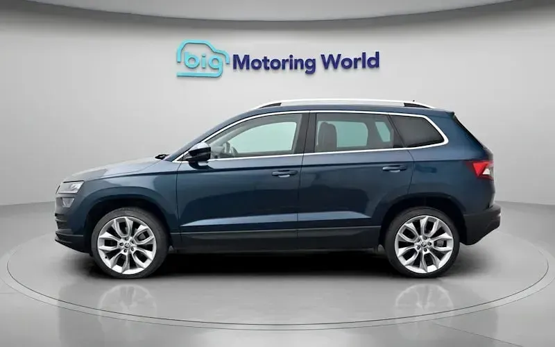 Used Skoda Karoq 150 HP (110 kW) 2021 Blue SUV