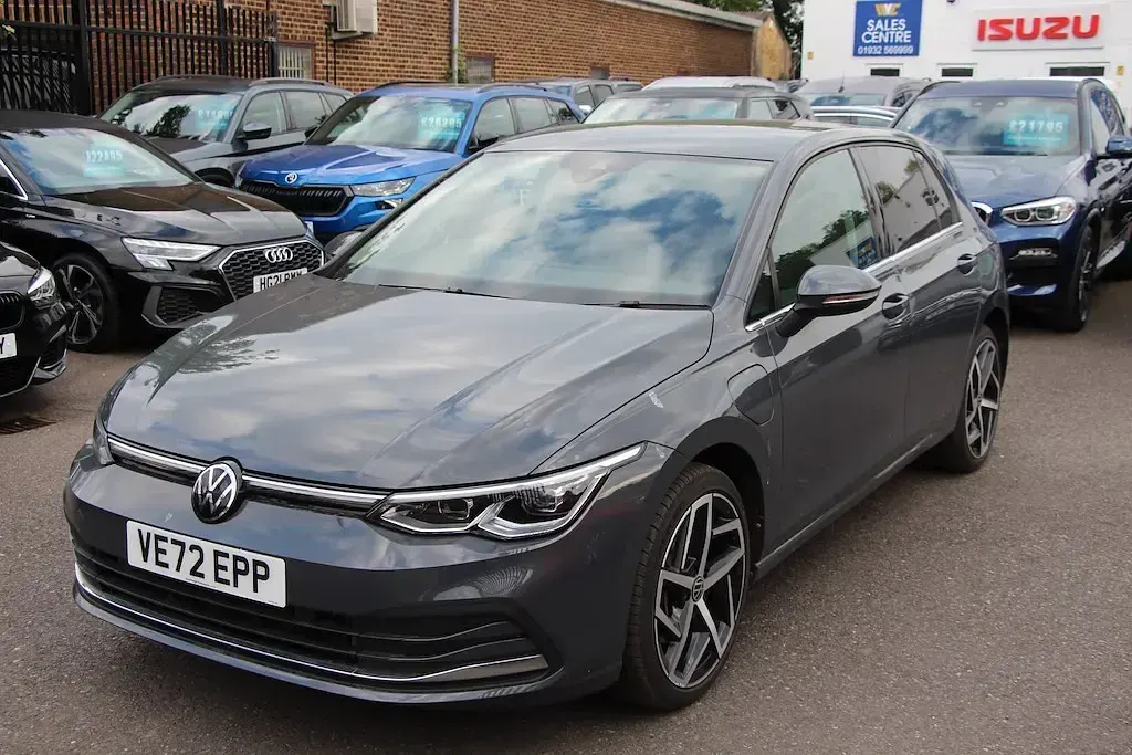 Second-hand VW Golf VIII Style 2022 Gri Hatchback