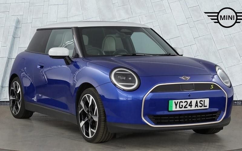 Used Mini Cooper Exclusive 160 kW (218 HP) 2026 Hatchback