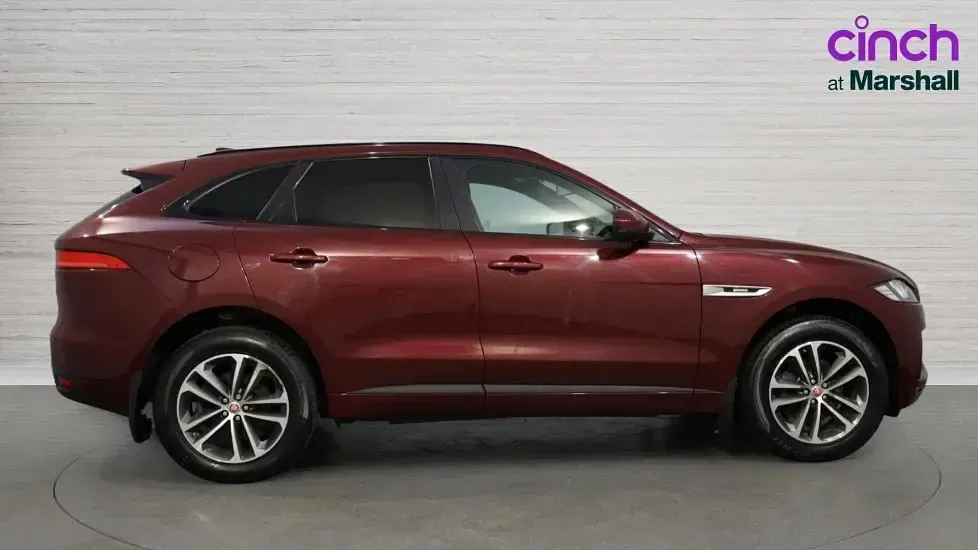 Used Jaguar F-Pace R-Sport 180 HP (132 kW) 2016 Red SUV