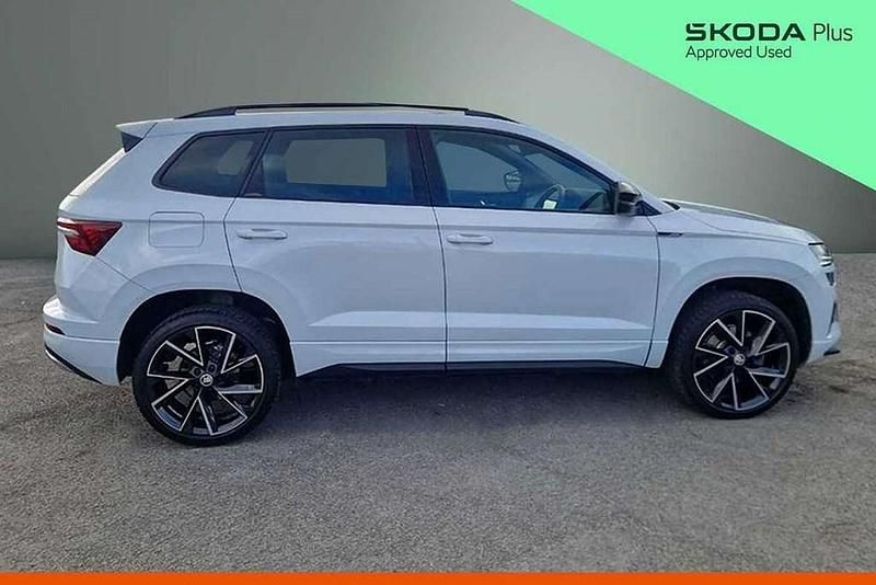 Used Skoda Karoq SportLine 150 HP (110 kW) 2023 Moon white metallic SUV