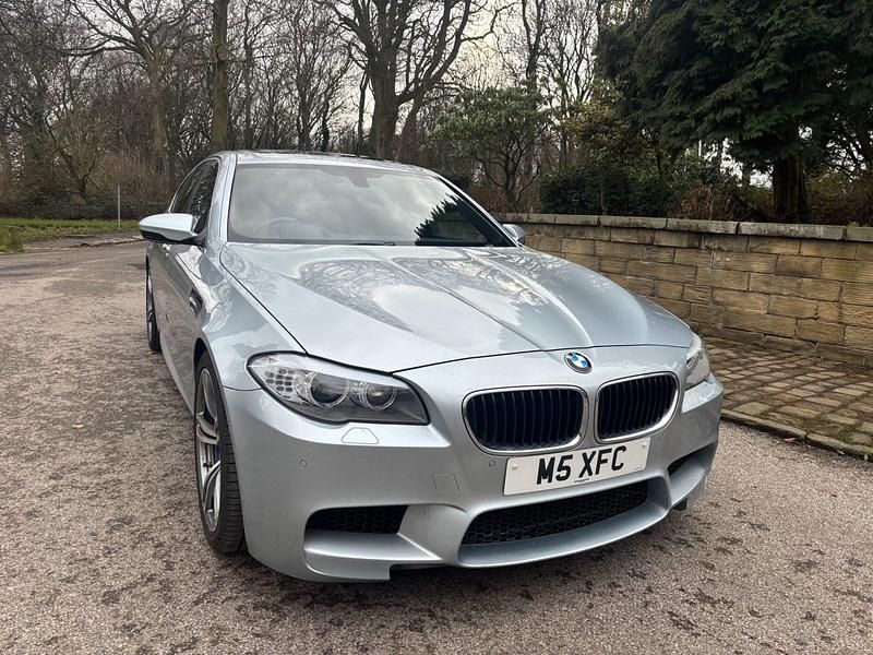 Used BMW M5 Impressive 560 HP (411 kW) 2013 Blue Sedan