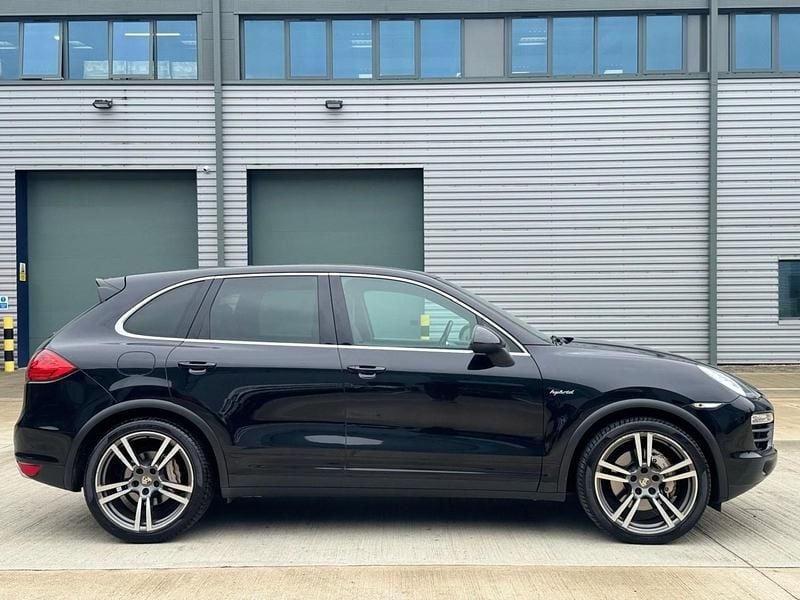 Used Porsche Cayenne S E-Hybrid 2014 Black SUV