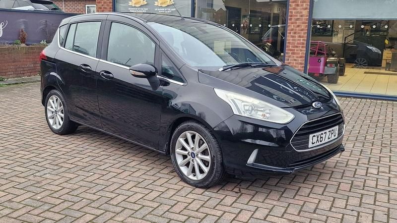Used Ford B-MAX Titanium 95 HP (69 kW) 2017 Black MPV