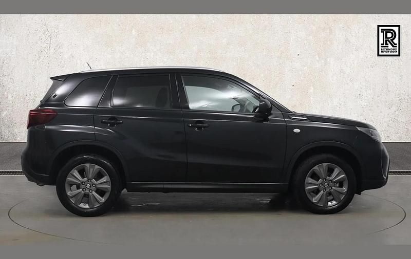 Used Suzuki Vitara 116 HP (85 kW) 2025 Black SUV