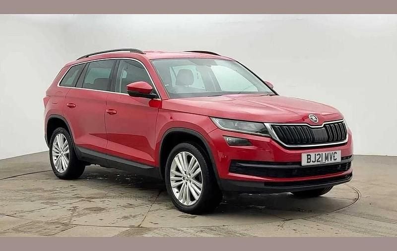 Used Skoda Kodiaq SE L 150 HP (110 kW) 2021 Velvet red metallic SUV
