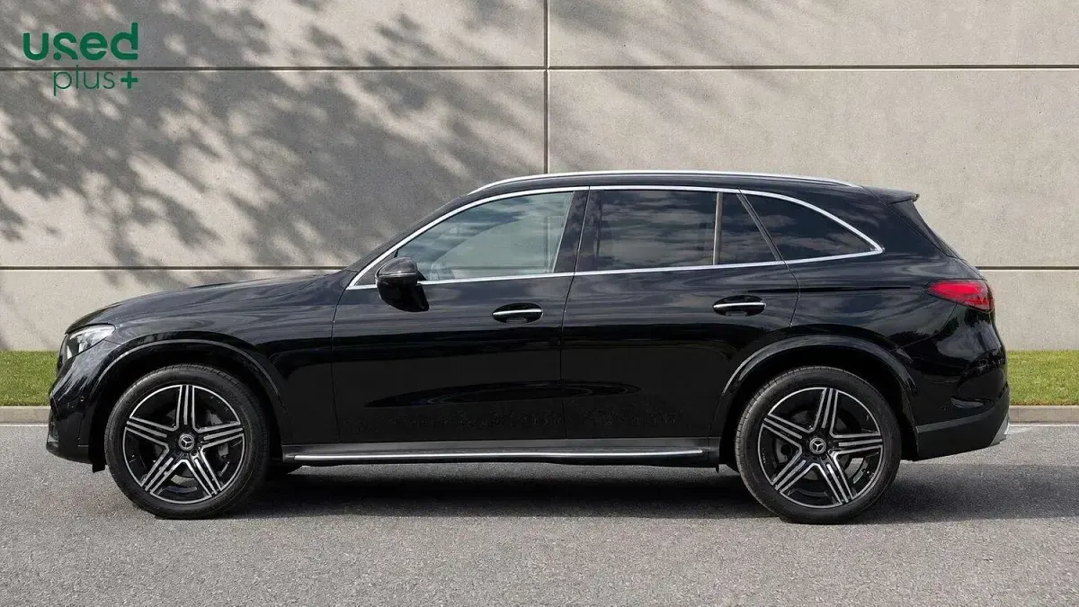 Used Mercedes GLC300 AMG Line Premium 269 HP (197 kW) 2023 Black SUV