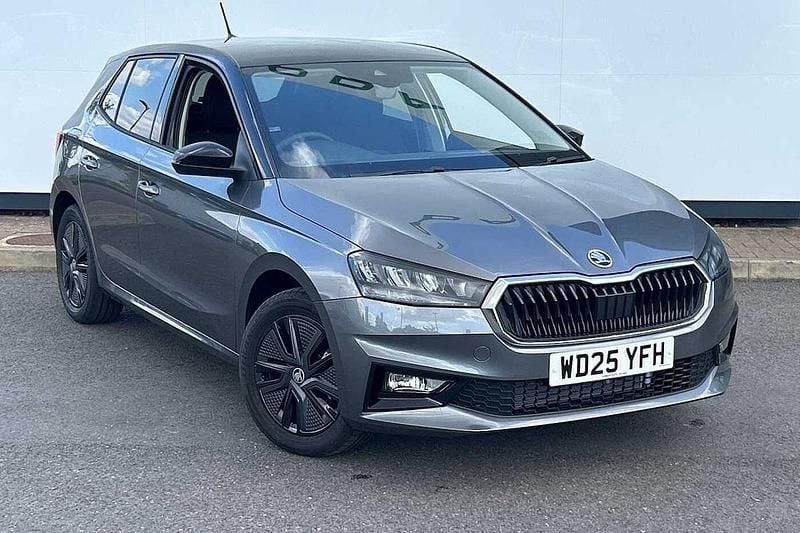 Graphite grey metallic black magic pearl effect Used 2025 Skoda Fabia Design Edition Hatchback | £18,995 (Fair price) - Image 1/4