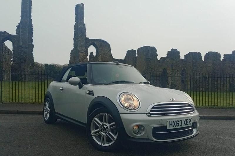 Used Mini Cooper D 2013 Hatchback