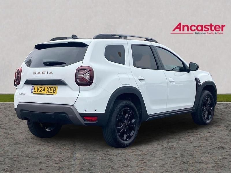 Second-hand Dacia Duster Extreme 150 CP (110 kW) 2024 Alb SUV