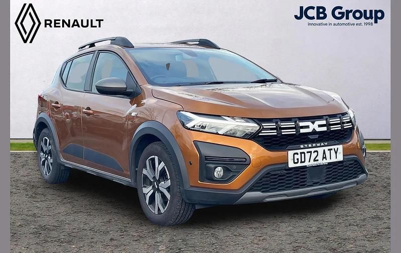 Orange Used 2023 Dacia Sandero Journey SUV | £12,295 (Fair price) - Image 1/3