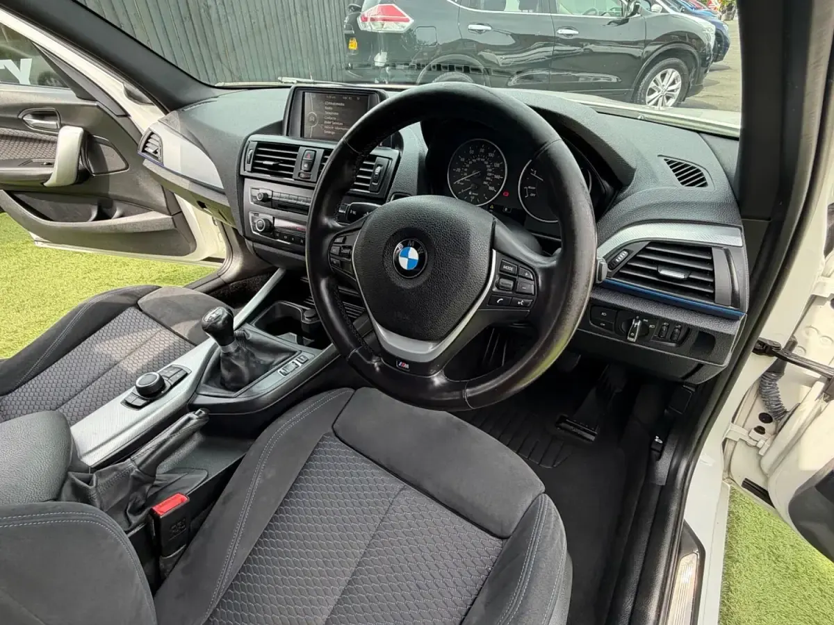 Used BMW 120 M Sport 184 HP (135 kW) 2012 White Hatchback