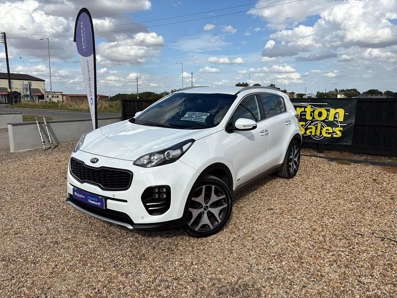 White Used 2016 Kia Sportage GT-Line SUV | £10,995 (A bit pricey) - Image 1/4