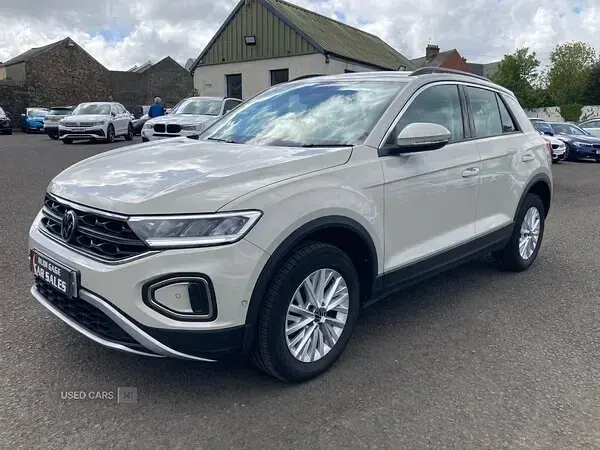 Used VW T-Roc Life 150 HP (110 kW) 2023 Grey SUV