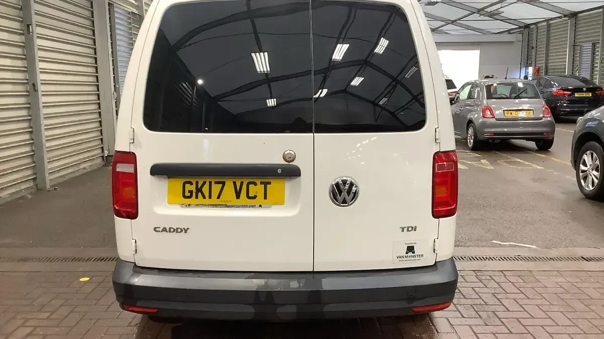 Used VW Caddy Maxi Startline 102 HP (75 kW) 2017 White MPV
