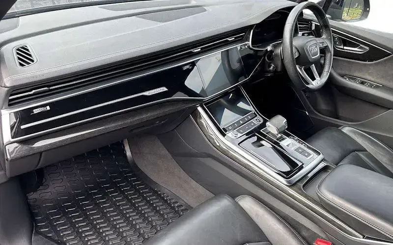 Used Audi Q7 Black Edition 286 HP (210 kW) 2023 Grey SUV