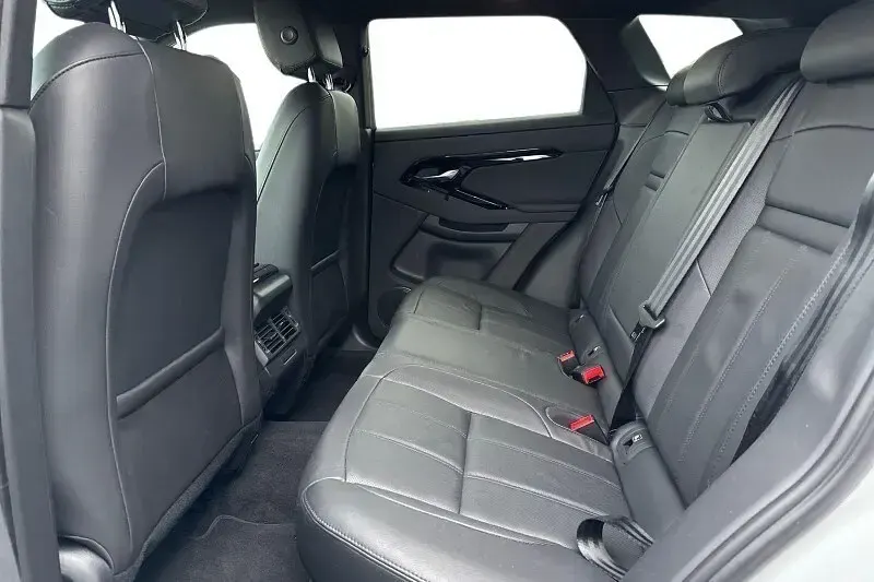 Used Land Rover Range Rover evoque S 163 HP (119 kW) 2025 White Estate