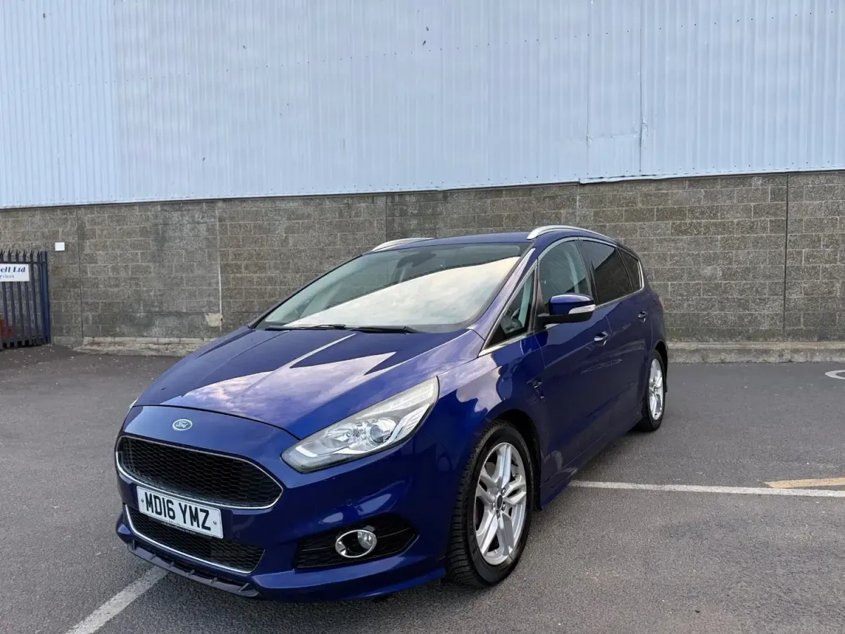 Used Ford S-MAX Sport 2016 Blue MPV