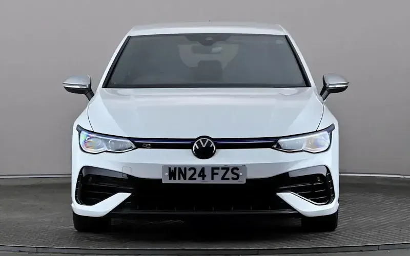 Used VW Golf VIII R 320 HP (235 kW) 2024 Hatchback