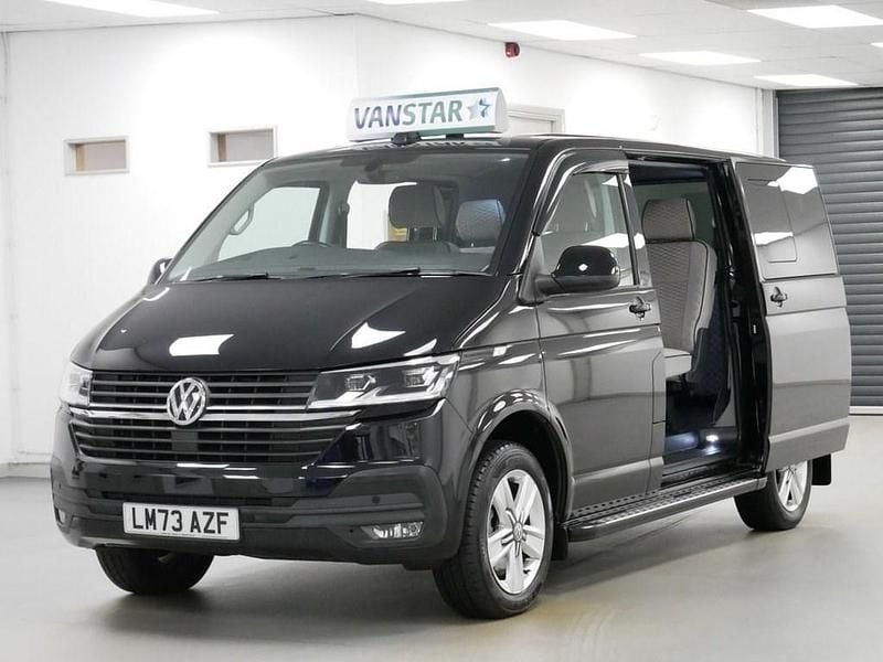 Used VW Transporter Highline 204 HP (150 kW) 2023 Black Van