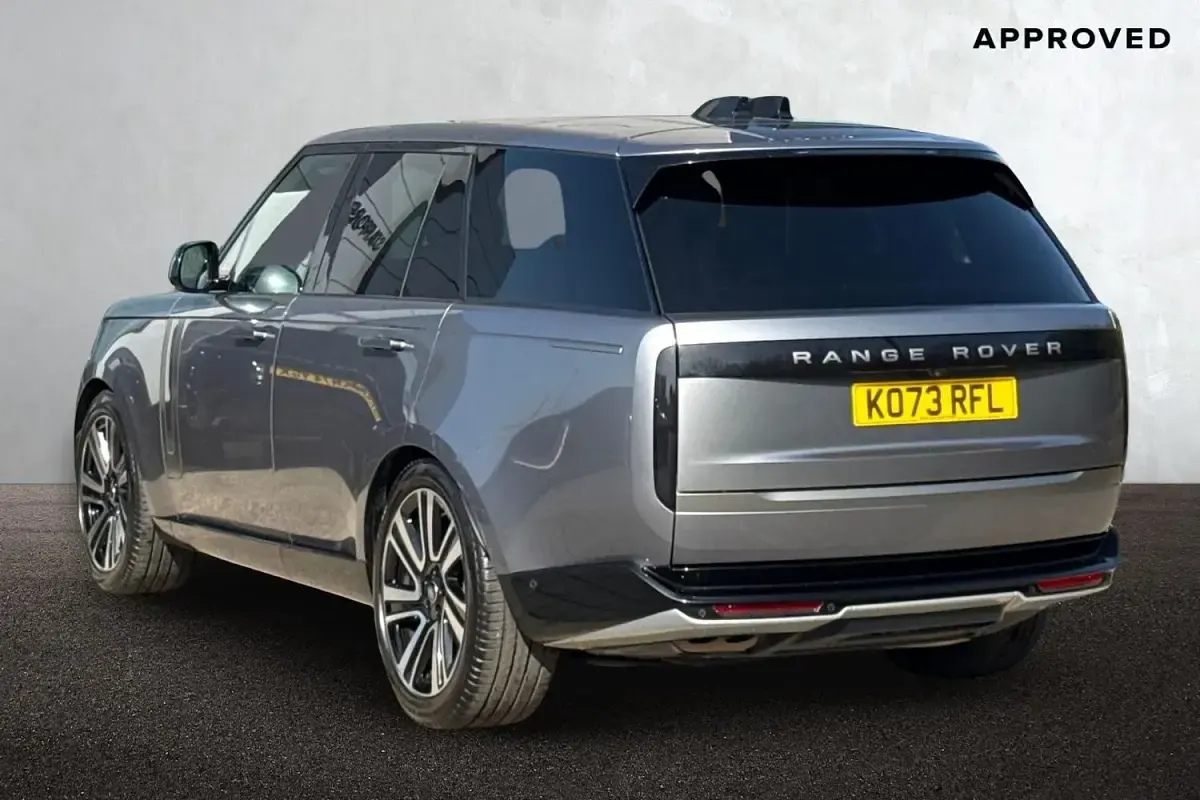 Begagnad Land Rover Range Rover HSE 2024 Grå SUV