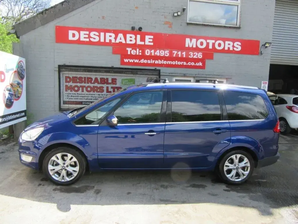 Usado Ford Galaxy Titanium X 163 HP (119 kW) 2014 Azul Monovolume