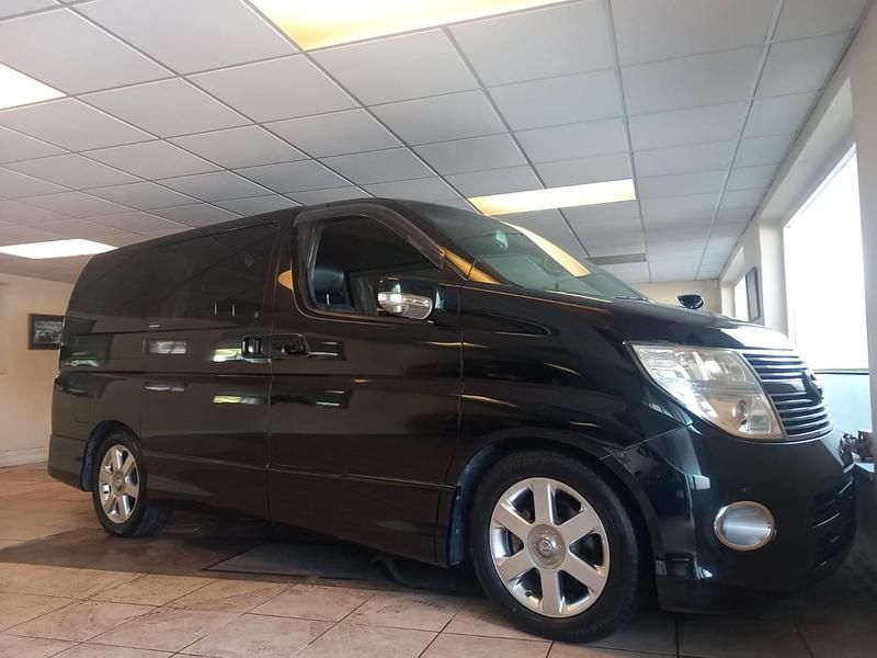Used Nissan Elgrand 2008 Black MPV