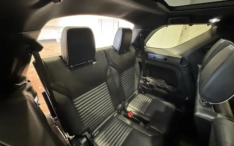 Used Land Rover Discovery HSE 241 HP (177 kW) 2019 Black SUV