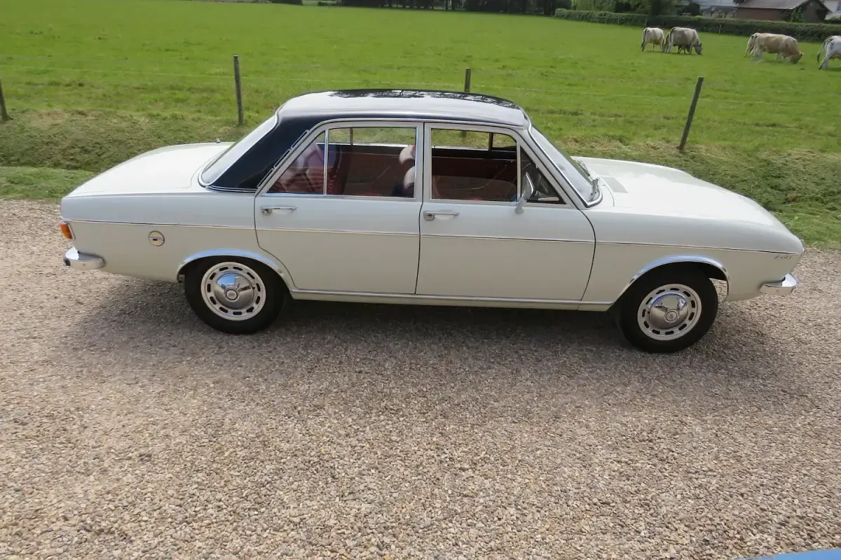 Used Audi 100 Design 1971 White Sedan