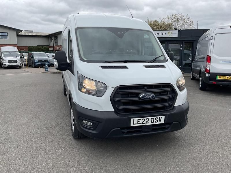 Begagnad Ford Transit Trend 130 HK (95 kW) 2022 Vit Van
