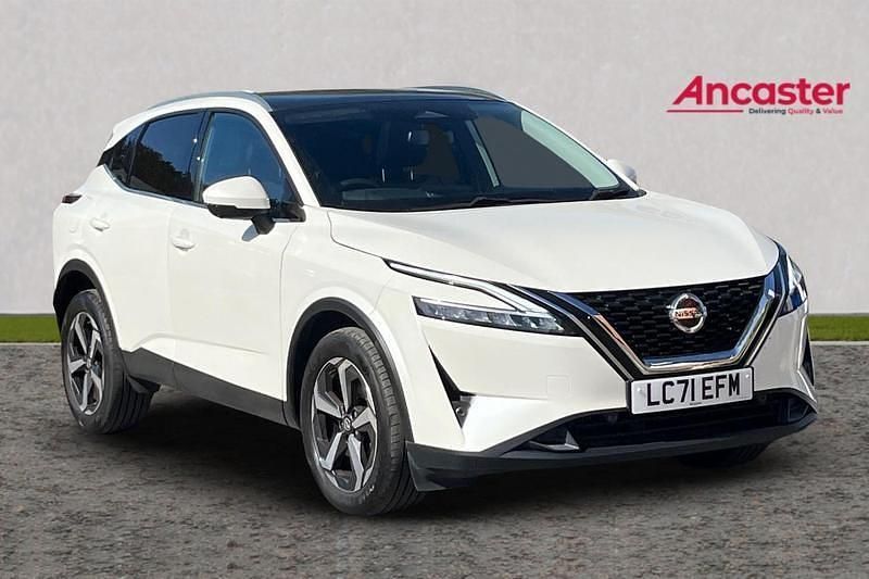 White Used 2021 Nissan Qashqai SUV | £16,475 (Fair price) - Image 1/4