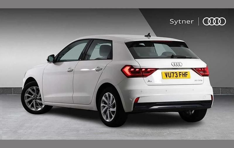 Used Audi A1 Sport 108 HP (79 kW) 2023 White SUV