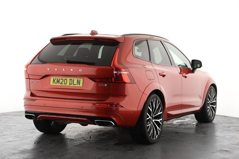 Used Volvo XC60 R-Design Pro 2020 Red SUV