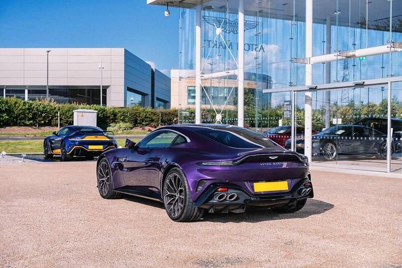 Used Aston Martin Vantage 665 HP (489 kW) 2024 Mauve/purple Coupe