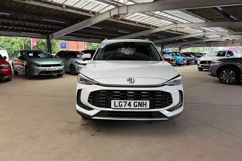 Used MG ZS Trophy 2025 White SUV
