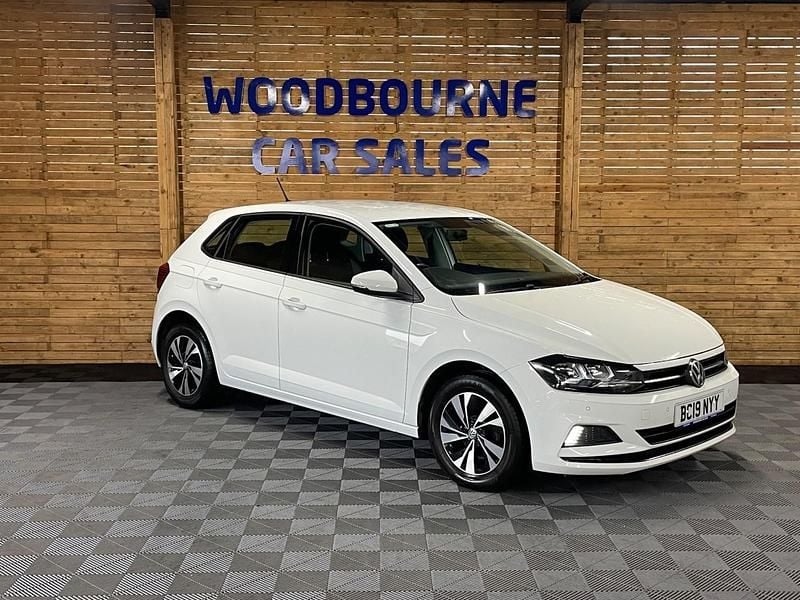 Used VW Polo SE 65 HP (47 kW) 2019 White Hatchback