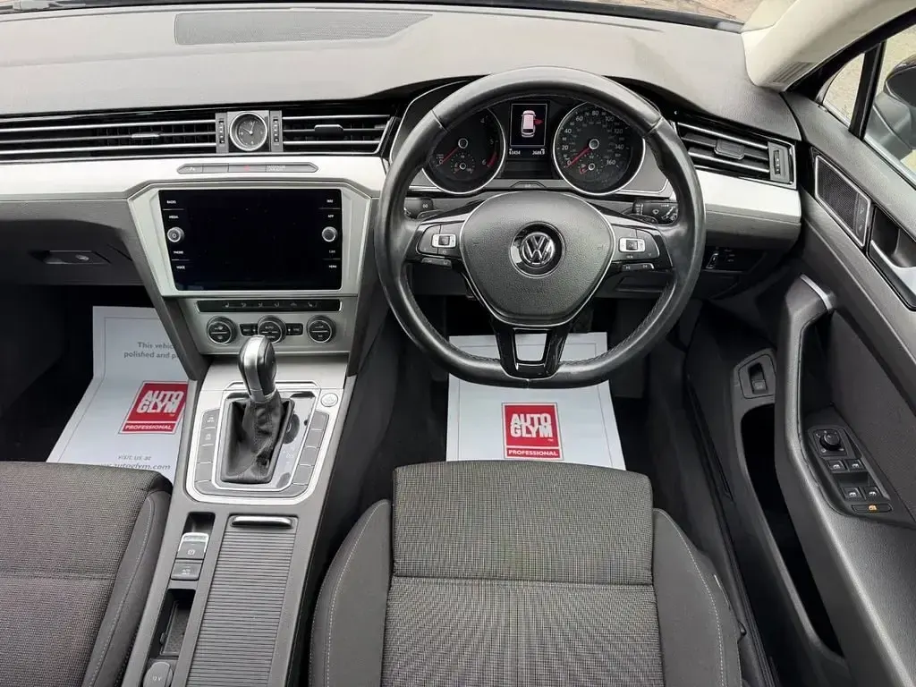Używany VW Passat Business 150 KM (110 kW) 2019 Czarny Kombi