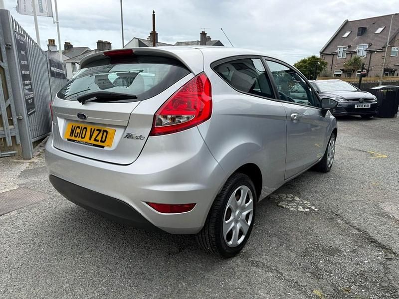 Used Ford Fiesta 2010 Silver Hatchback