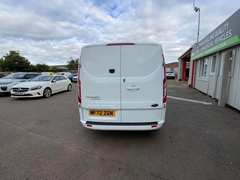 Używany Ford Transit Custom Limited 130 KM (95 kW) 2022 Biały Van