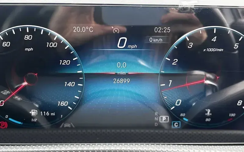 Used Mercedes A180 AMG line 136 HP (100 kW) 2021 White Hatchback