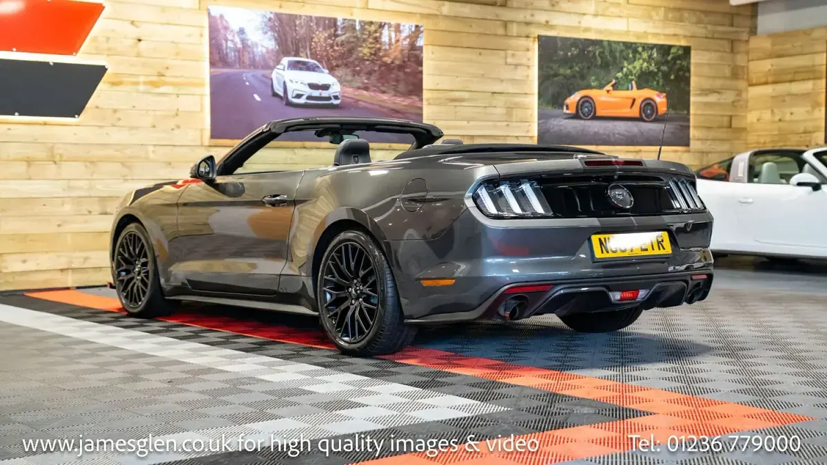 Used Ford Mustang 317 HP (233 kW) 2017 Grey Cabriolet