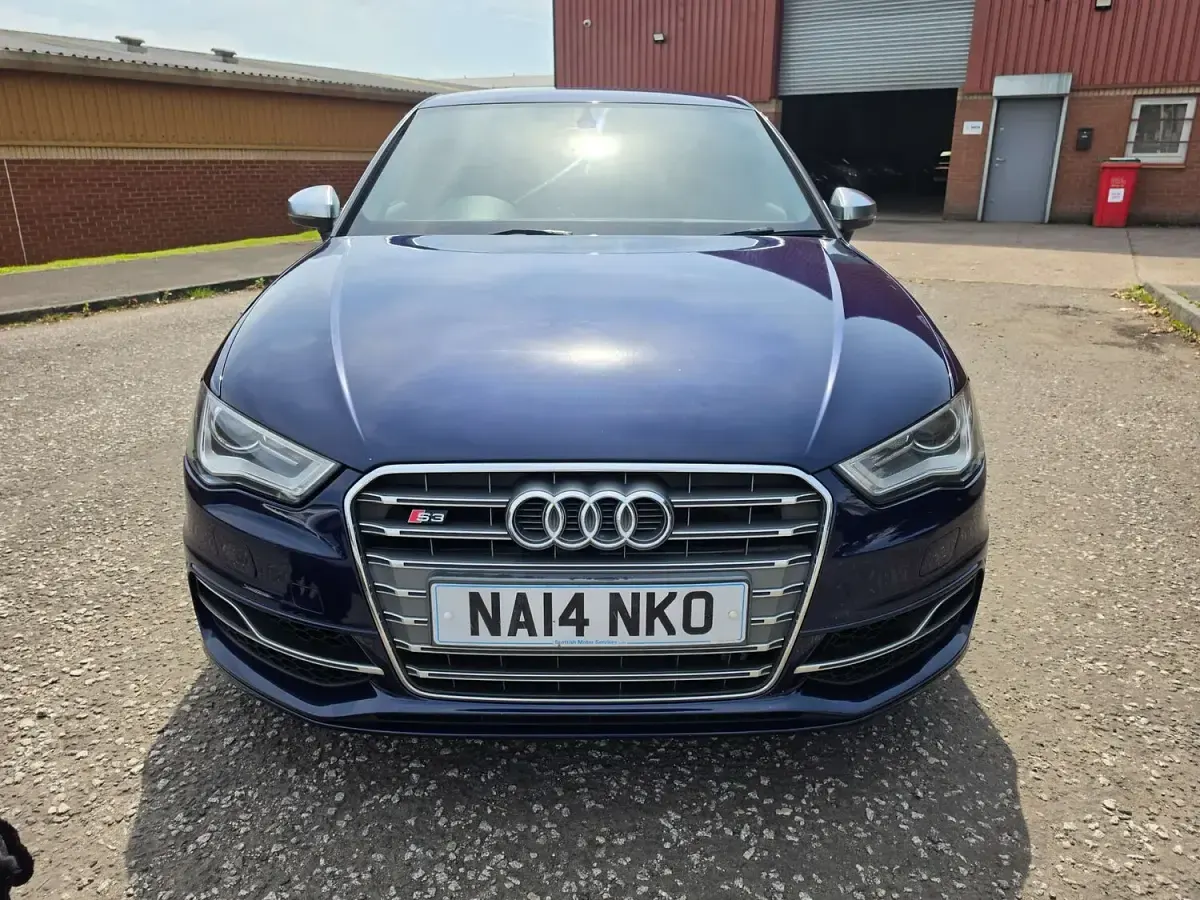 Used Audi A3 Comfort 2014 Blue Hatchback