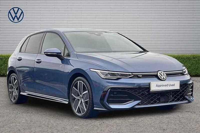 Used VW Golf VIII 150 HP (110 kW) 2025