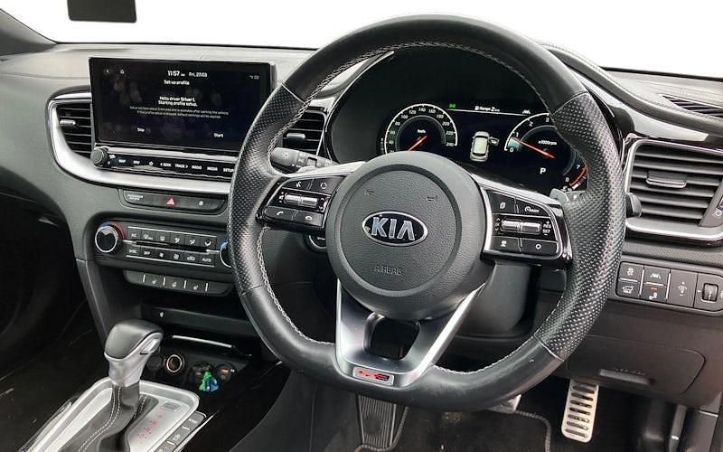 Used Kia ProCeed GT-Line S 160 HP (117 kW) 2021 Red Estate