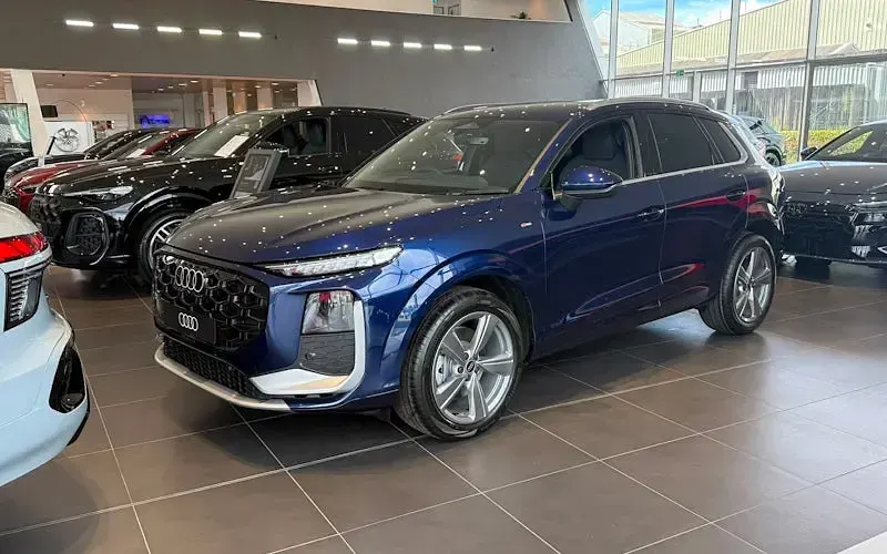 Used Audi Q3 S-Line 150 HP (110 kW) 2026 SUV