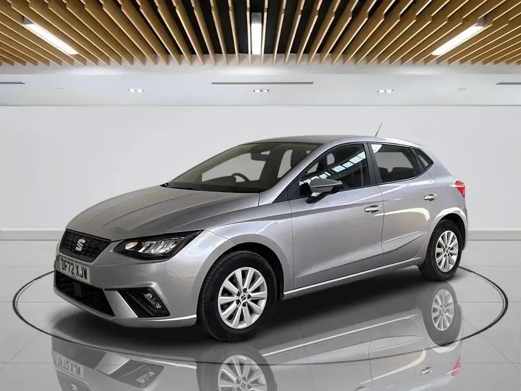 Used Seat Ibiza SE 80 HP (58 kW) 2023 Silver Hatchback